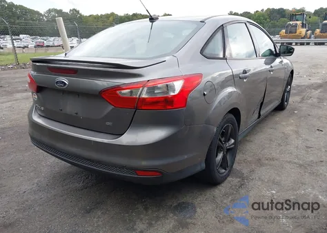 2014 Ford Focus Se из США, поврежденный, VIN 1FADP3F29EL338676